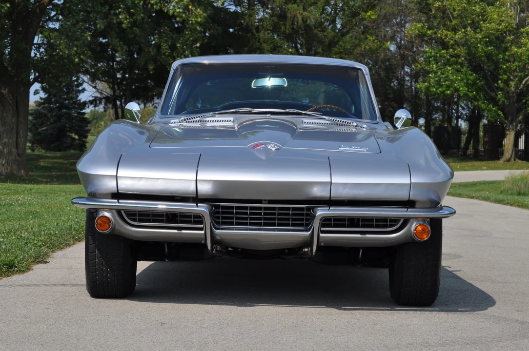 1966 Chevrolet Corvette C2 - Image 6 of 31