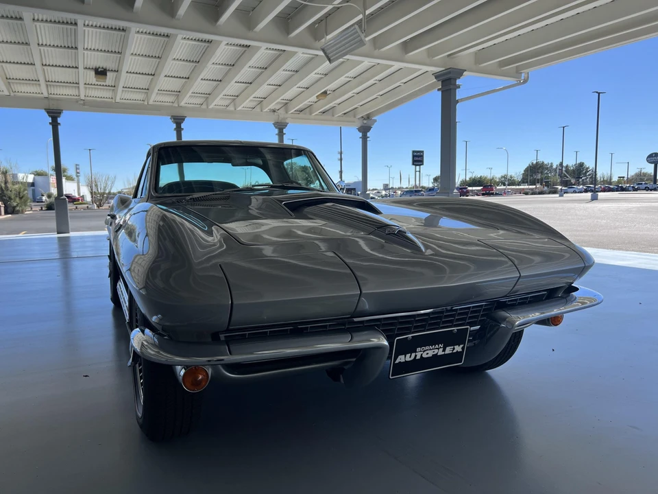 1966 Chevrolet Corvette C2 - Image 17 of 31