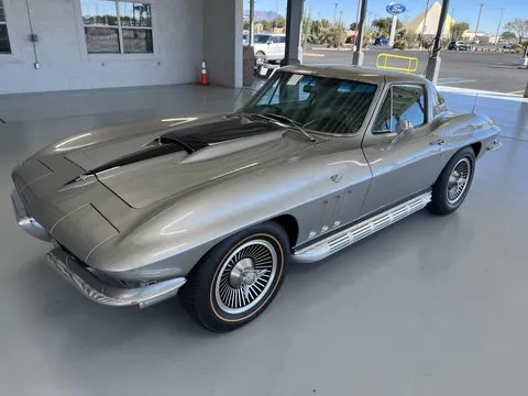 1966 Chevrolet Corvette C2 - Image 4 of 31