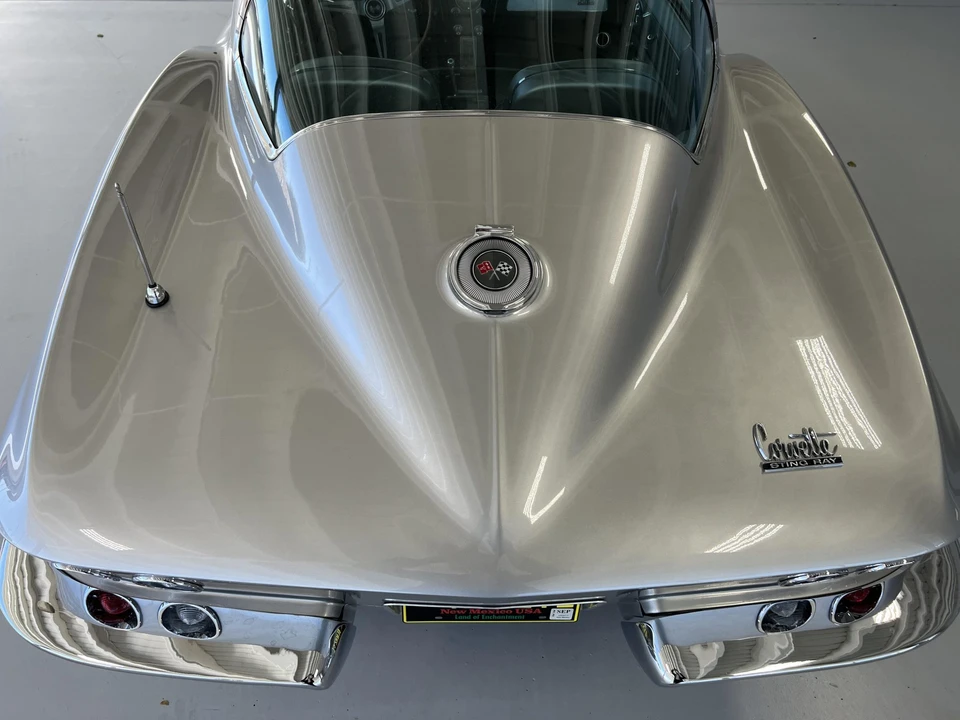 1966 Chevrolet Corvette C2 - Image 23 of 31