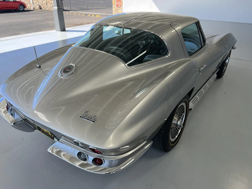 1966 Chevrolet Corvette C2 - Image 11 of 31