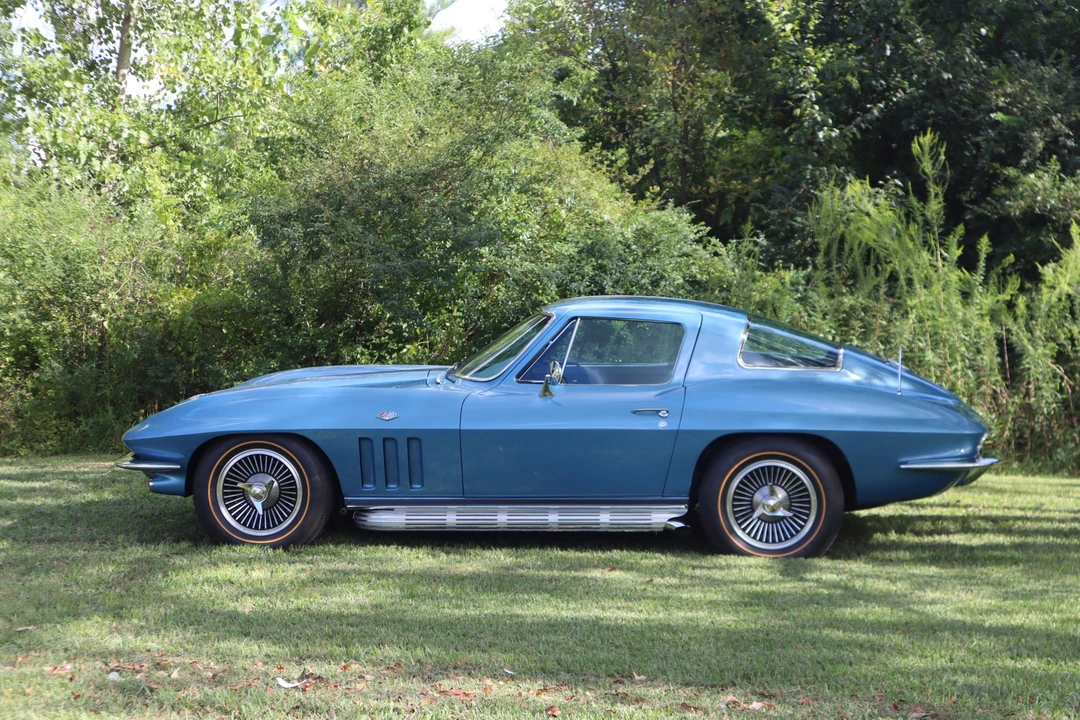 1966 Chevrolet Corvette C2 - Image 6 of 31