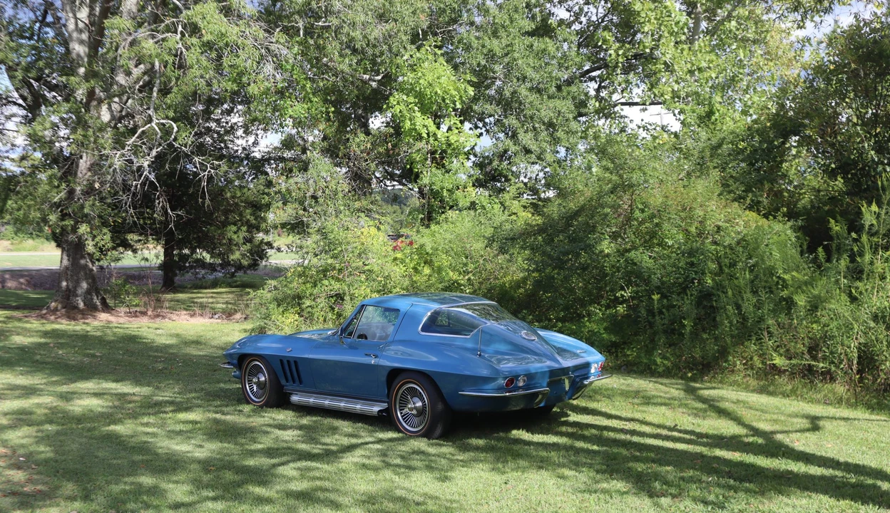 1966 Chevrolet Corvette C2 - Image 8 of 31