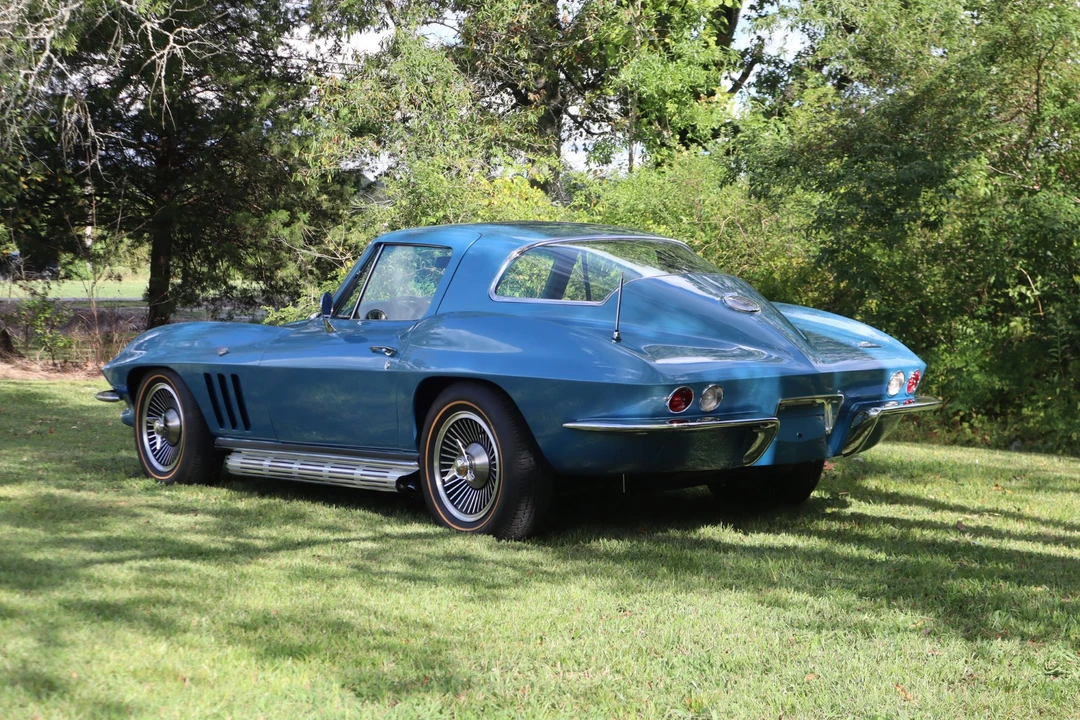 1966 Chevrolet Corvette C2 - Image 9 of 31
