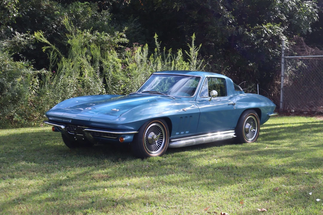 1966 Chevrolet Corvette C2 - Image 4 of 31