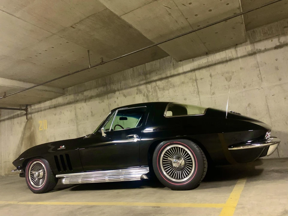 1966 Chevrolet Corvette C2 - Image 12 of 31