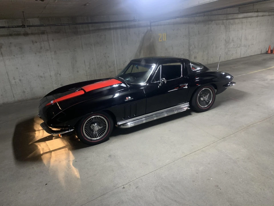1966 Chevrolet Corvette C2 - Image 11 of 31