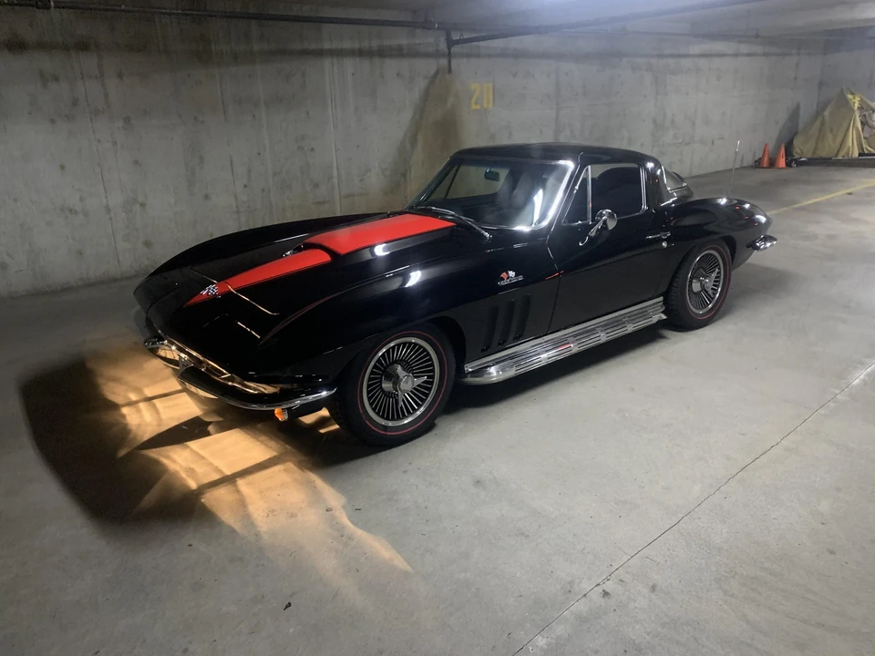 1966 Chevrolet Corvette C2 - Image 10 of 31