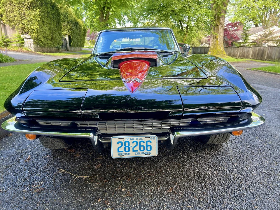 1966 Chevrolet Corvette C2 - Image 26 of 31