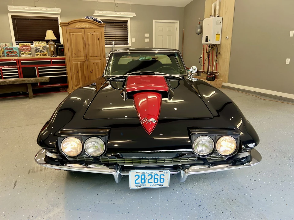 1966 Chevrolet Corvette C2 - Image 13 of 31