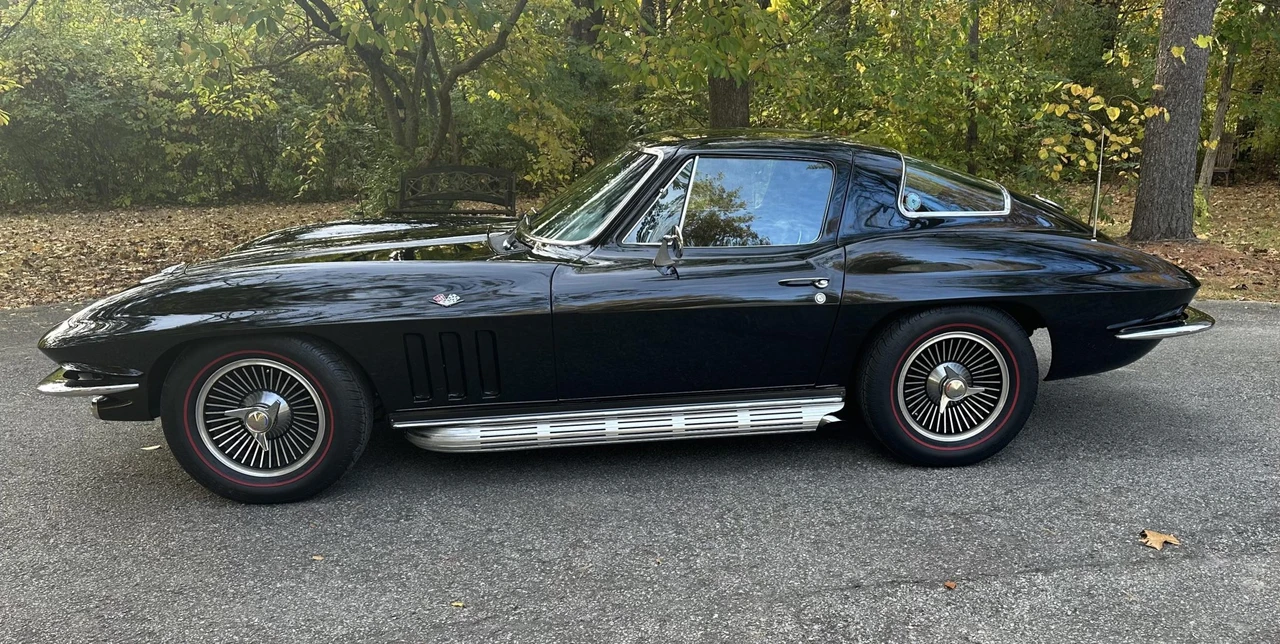 1966 Chevrolet Corvette C2 - Image 4 of 31