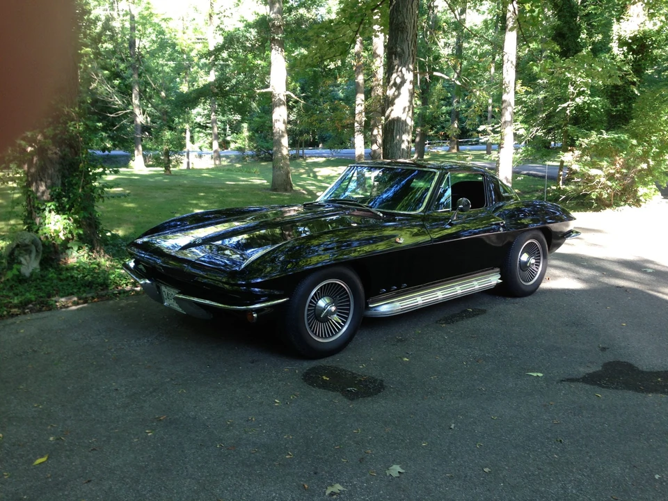 1966 Chevrolet Corvette C2 - Image 3 of 31