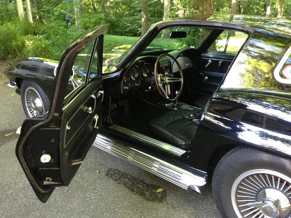 1966 Chevrolet Corvette C2 - Image 22 of 31