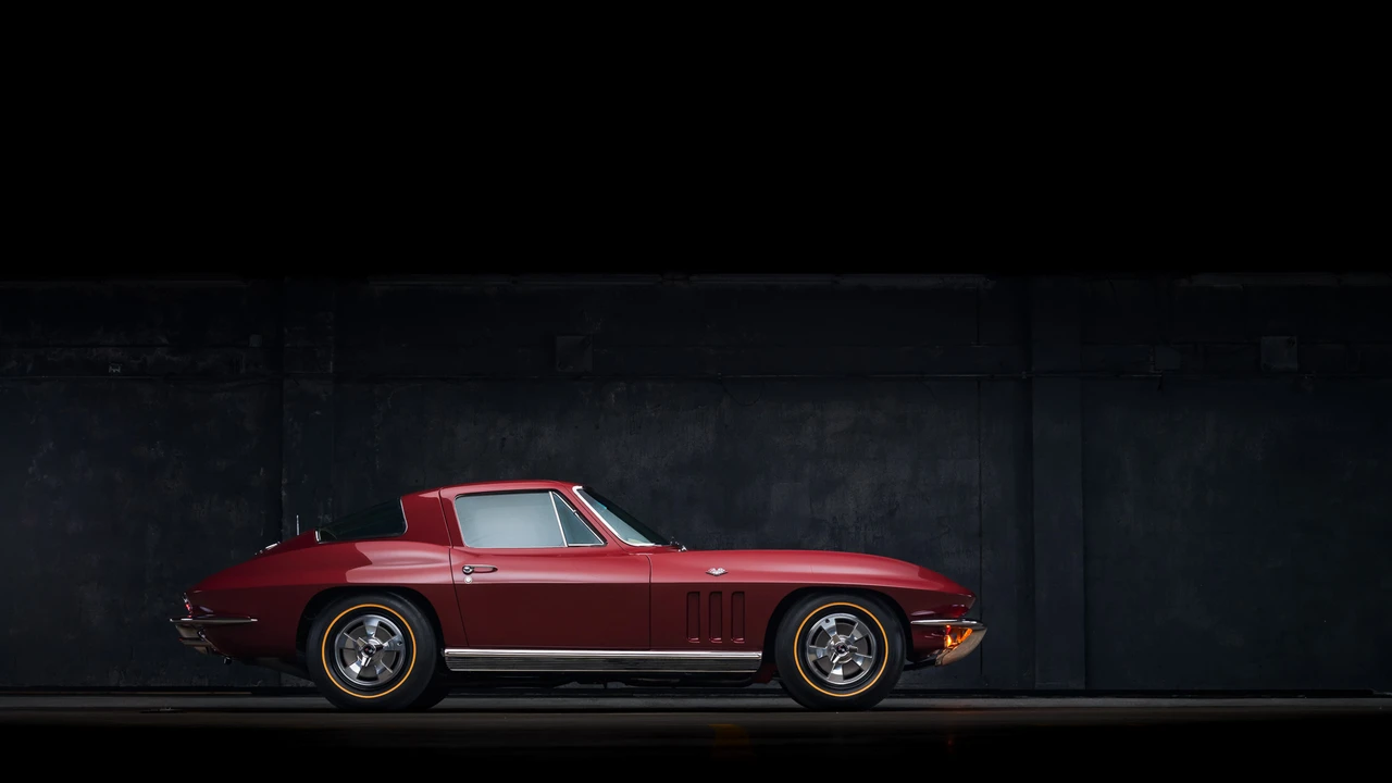 1966 Chevrolet Corvette C2 - Image 8 of 31