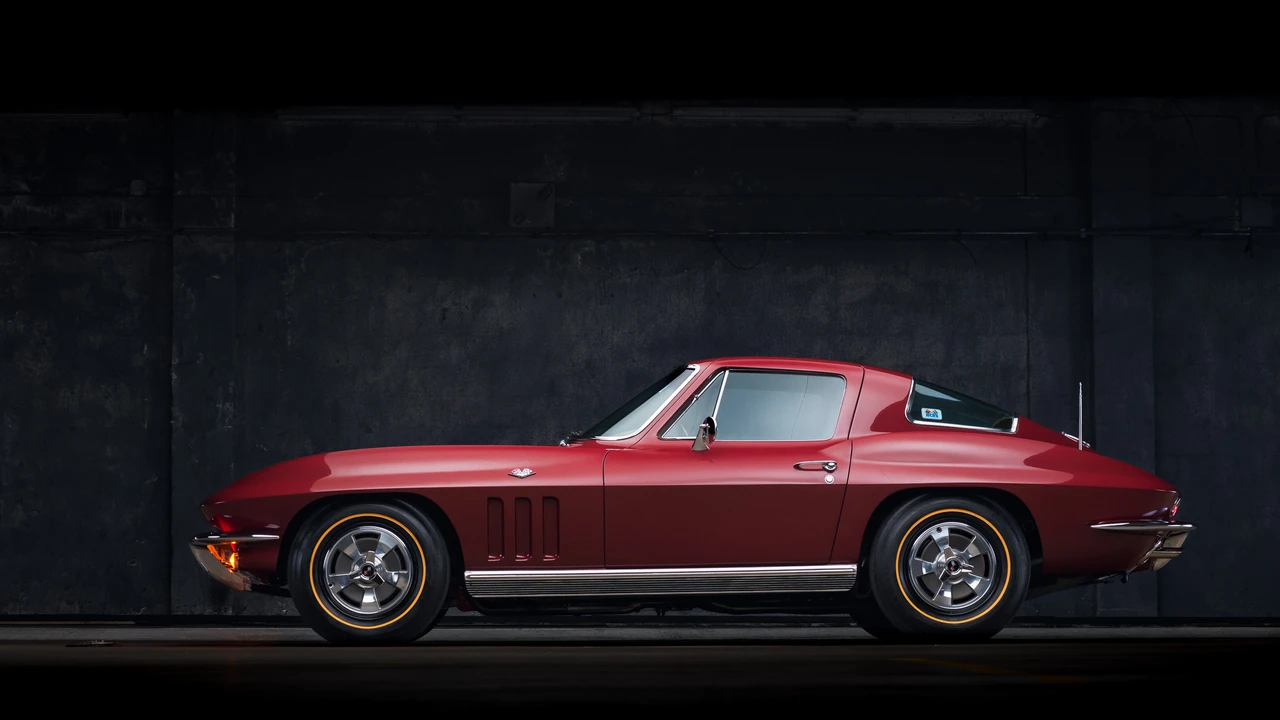 1966 Chevrolet Corvette C2 - Image 9 of 31