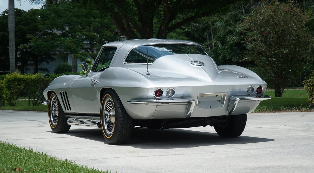1966 Chevrolet Corvette C2 - Image 31 of 31