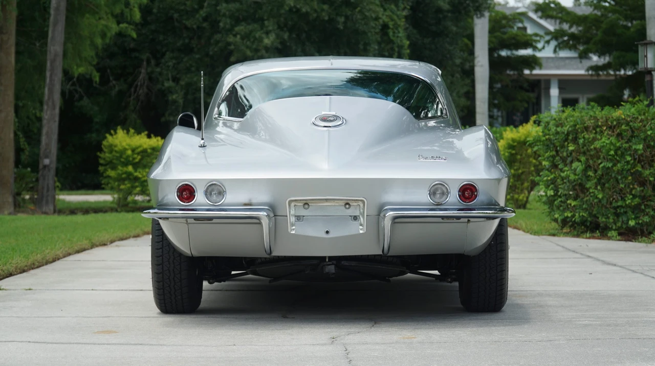 1966 Chevrolet Corvette C2 - Image 30 of 31