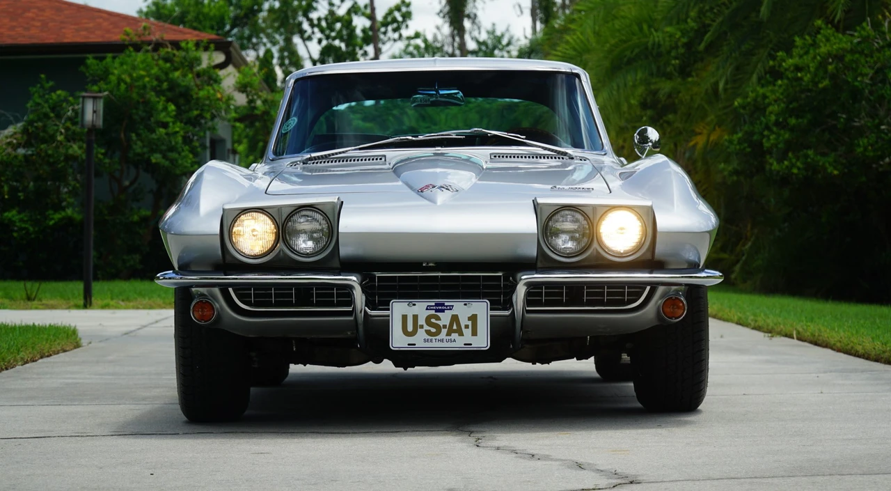 1966 Chevrolet Corvette C2 - Image 11 of 31