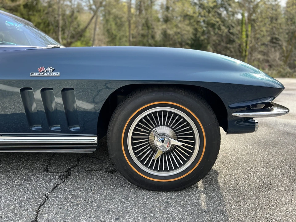 1966 Chevrolet Corvette C2 - Image 23 of 31