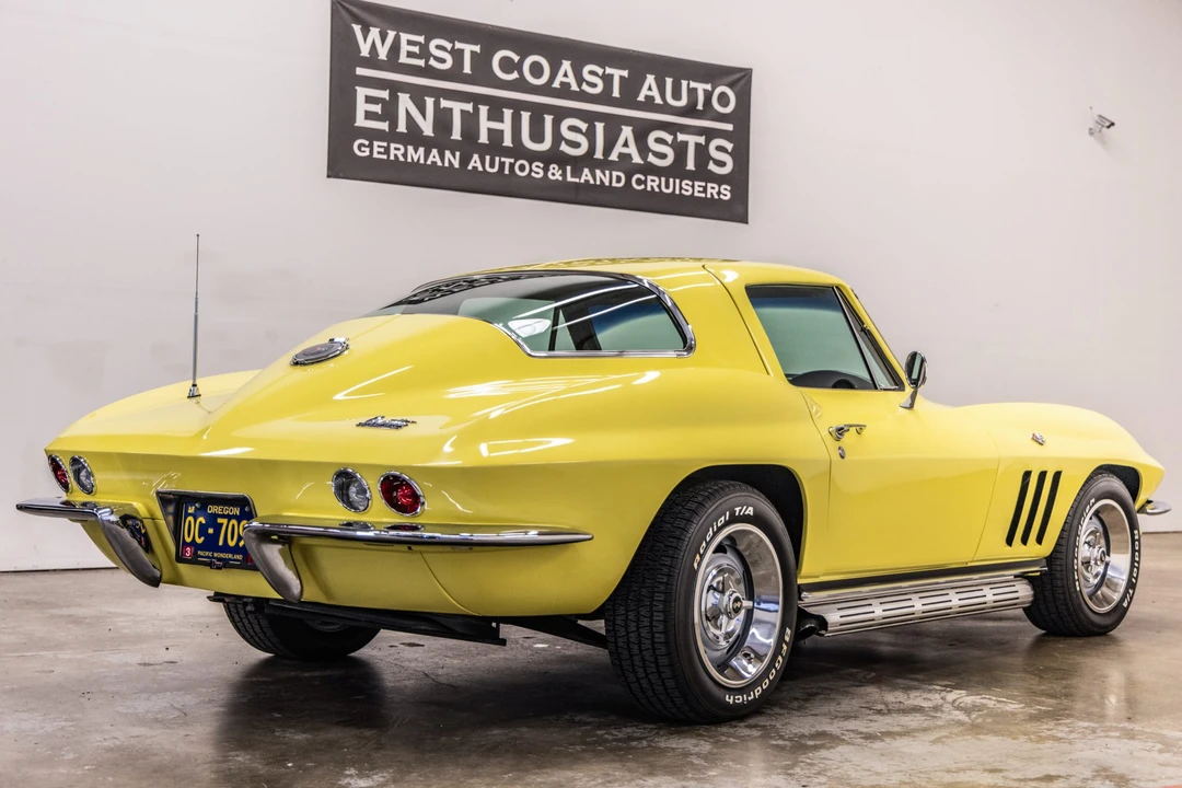 1966 Chevrolet Corvette C2 - Image 6 of 31