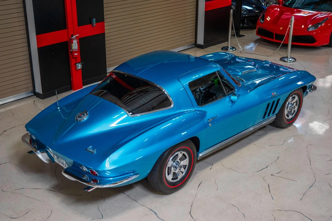 1966 Chevrolet Corvette C2 - Image 14 of 31