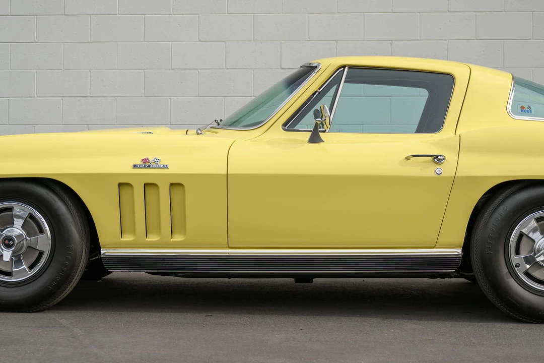1966 Chevrolet Corvette C2 - Image 23 of 31