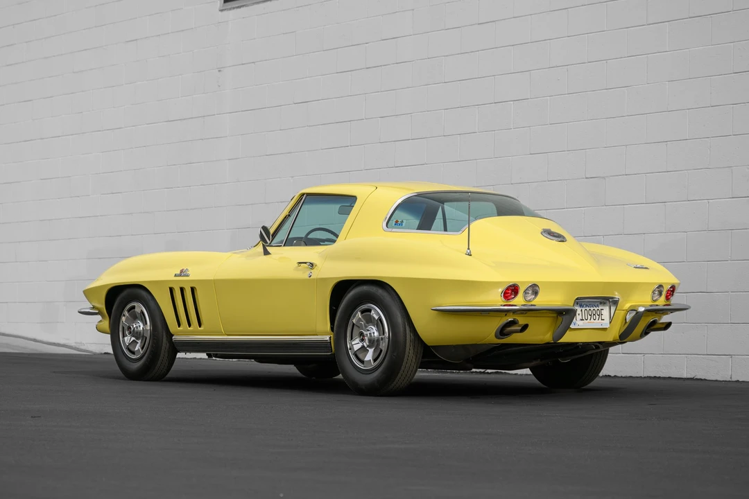 1966 Chevrolet Corvette C2 - Image 18 of 31