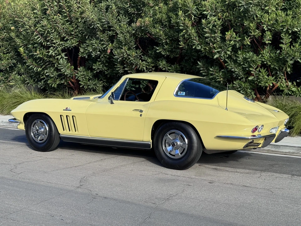 1966 Chevrolet Corvette C2 - Image 31 of 31