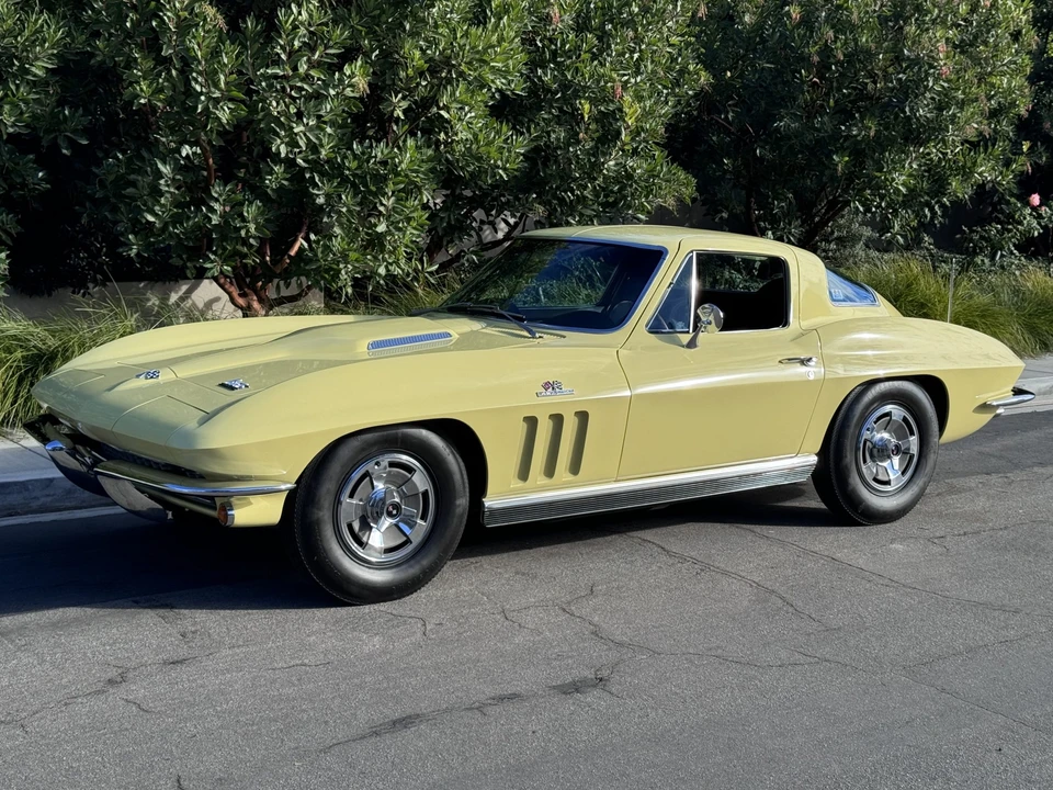 1966 Chevrolet Corvette C2 - Image 29 of 31