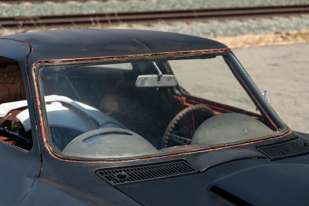 1966 Chevrolet Corvette C2 - Image 30 of 31