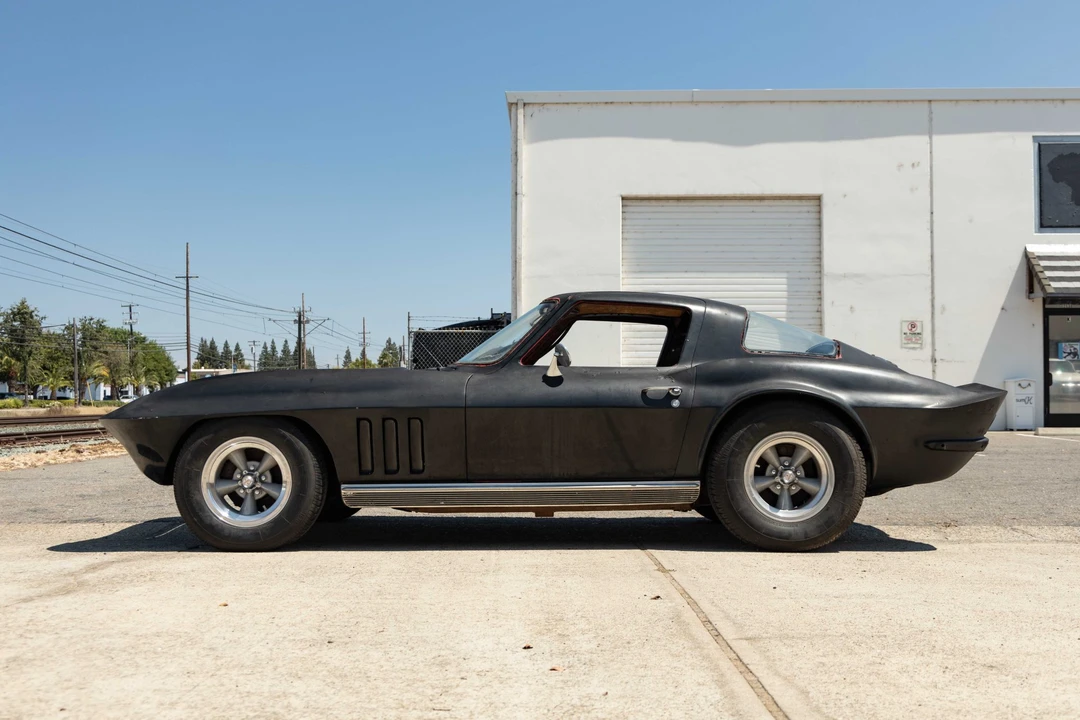 1966 Chevrolet Corvette C2 - Image 16 of 31
