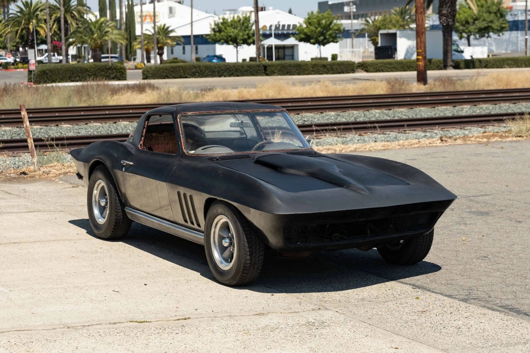 1966 Chevrolet Corvette C2 - Image 6 of 31