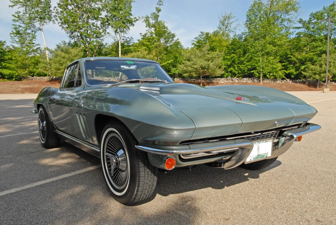1966 Chevrolet Corvette C2 - Image 9 of 31