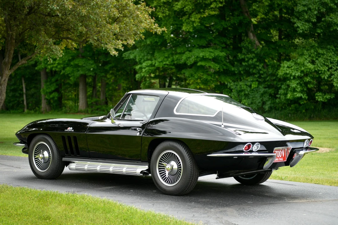 1966 Chevrolet Corvette C2 - Image 4 of 31