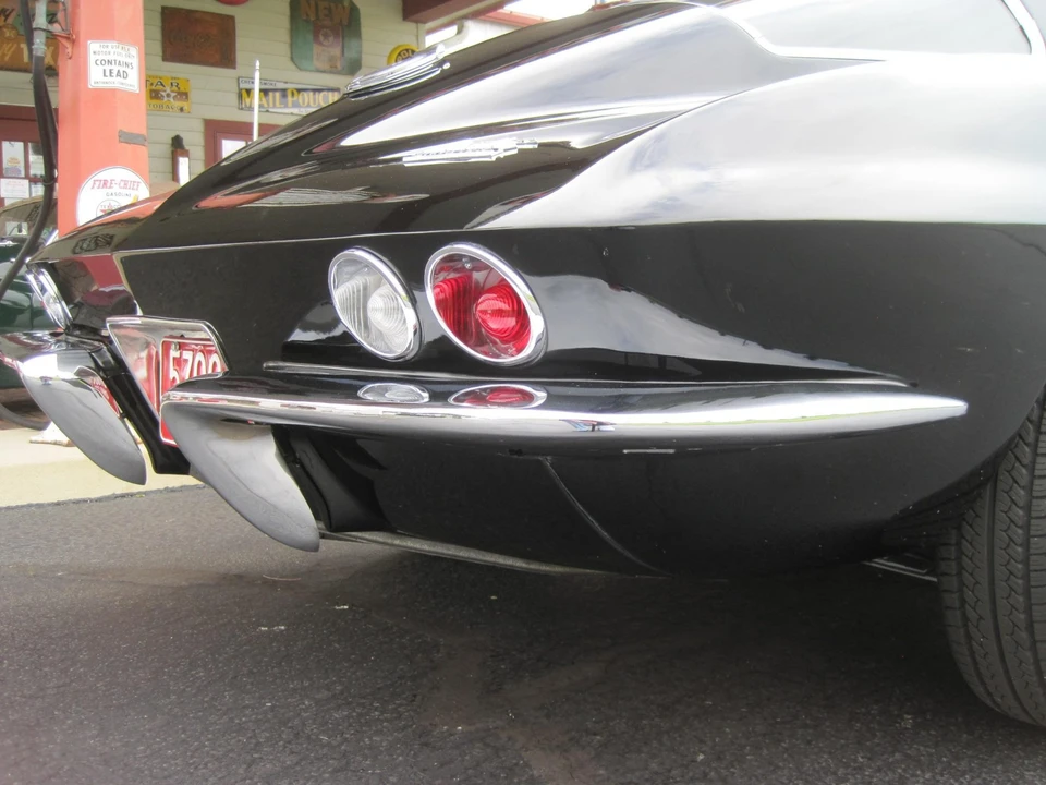 1966 Chevrolet Corvette C2 - Image 29 of 31