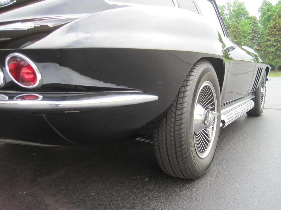 1966 Chevrolet Corvette C2 - Image 30 of 31