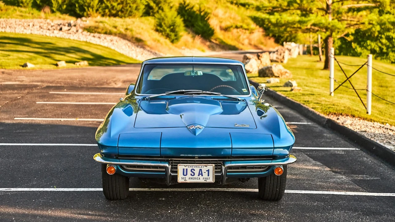 1966 Chevrolet Corvette C2 - Image 8 of 31