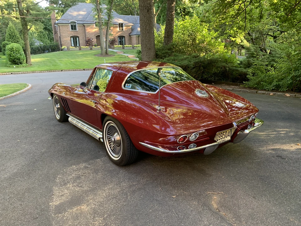 1966 Chevrolet Corvette C2 - Image 13 of 31