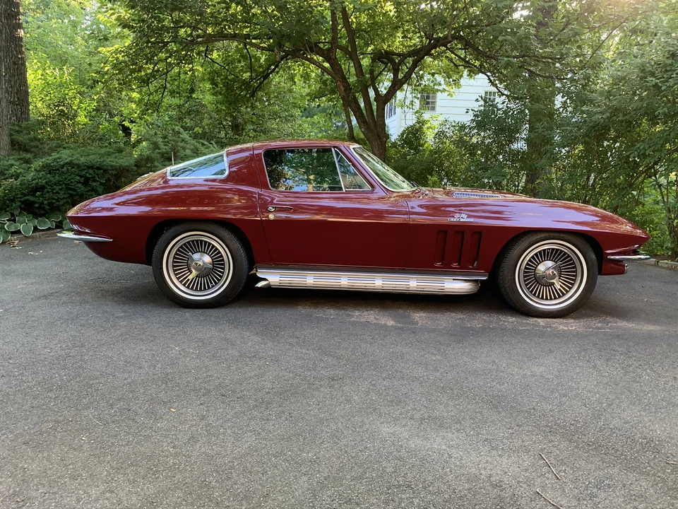 1966 Chevrolet Corvette C2 - Image 6 of 31