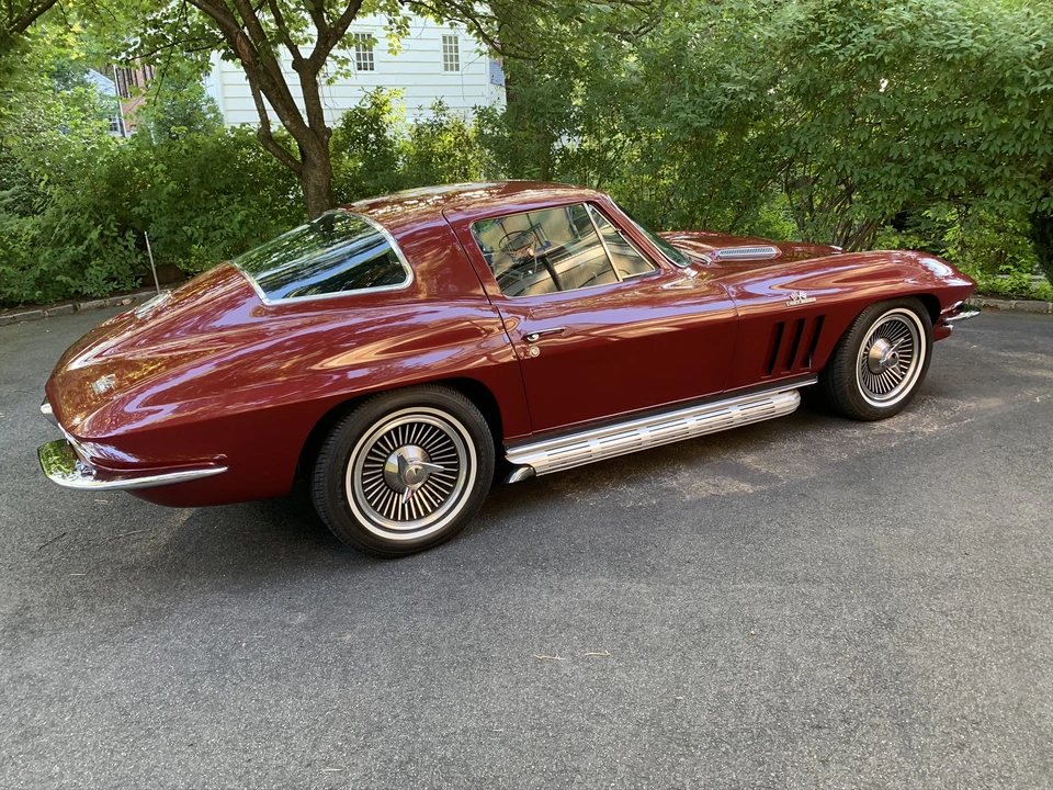 1966 Chevrolet Corvette C2 - Image 7 of 31