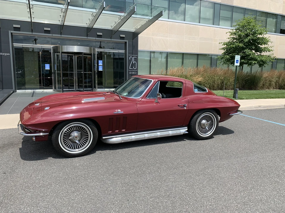 1966 Chevrolet Corvette C2 - Image 27 of 31