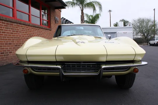 1966 Chevrolet Corvette C2 - Image 4 of 31