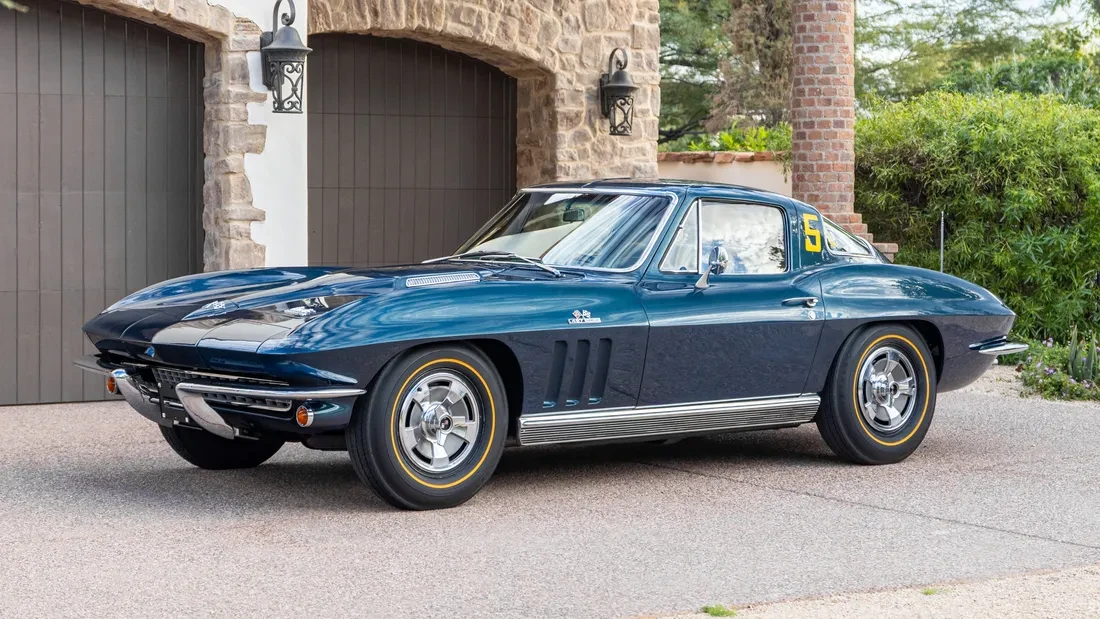 1966 Chevrolet Corvette C2 - Image 5 of 5