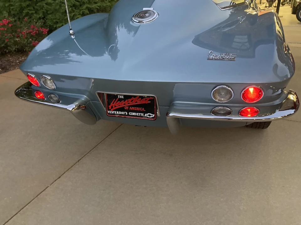 1966 Chevrolet Corvette C2 - Image 30 of 31