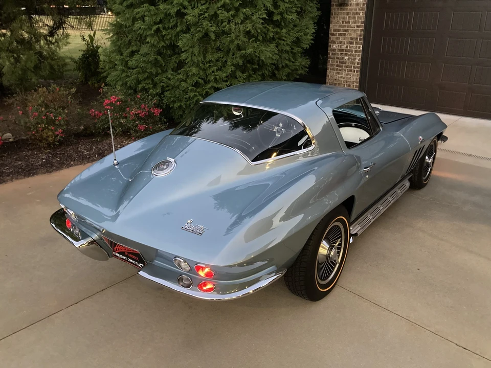 1966 Chevrolet Corvette C2 - Image 14 of 31