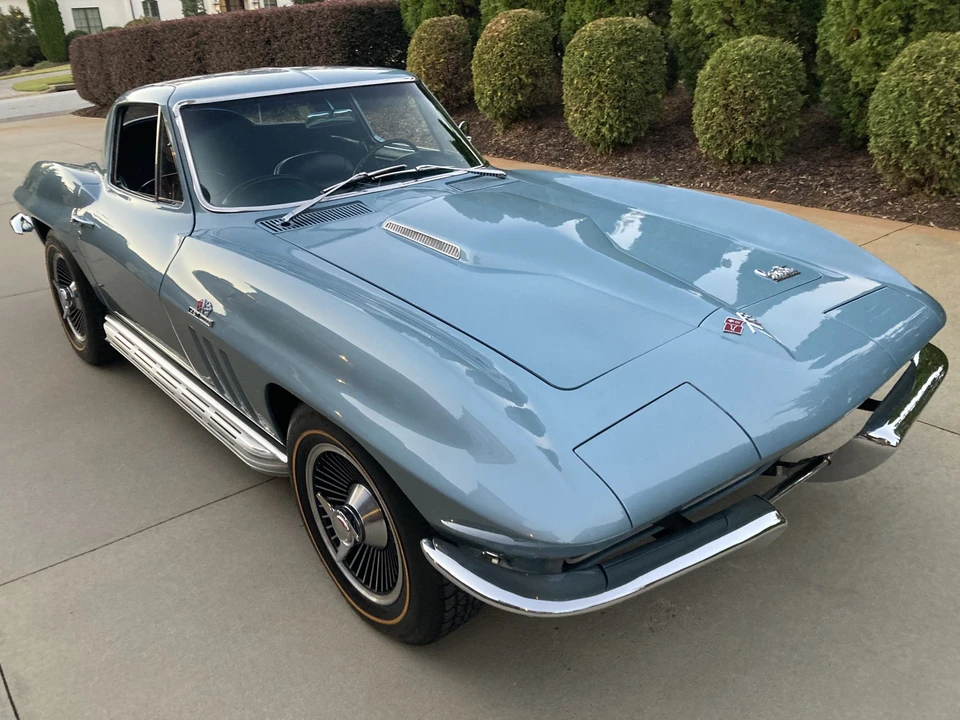 1966 Chevrolet Corvette C2 - Image 19 of 31