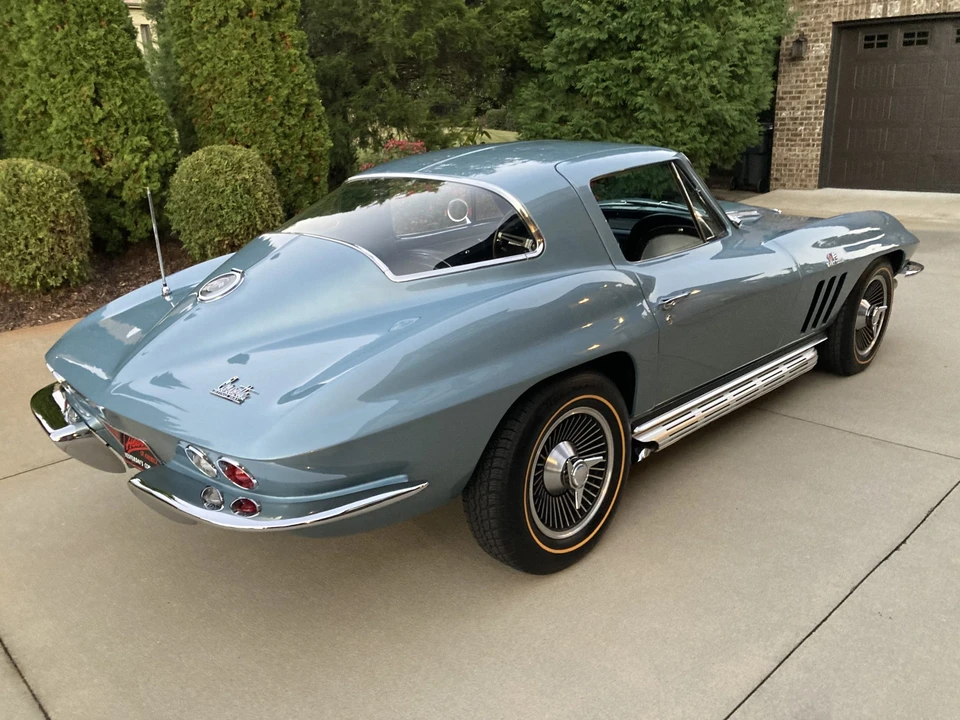 1966 Chevrolet Corvette C2 - Image 17 of 31
