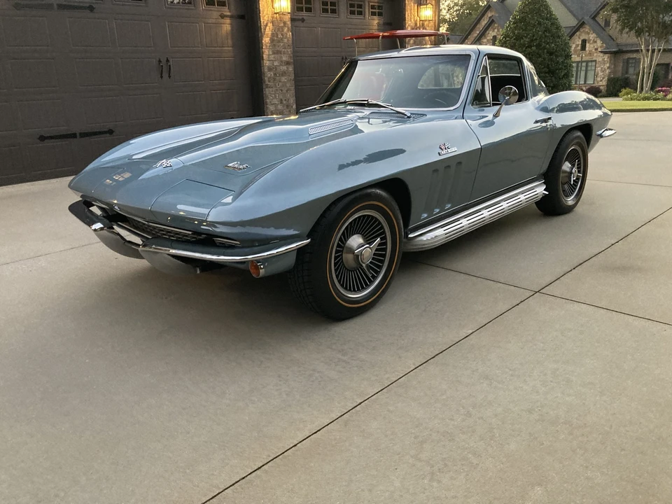 1966 Chevrolet Corvette C2 - Image 4 of 31
