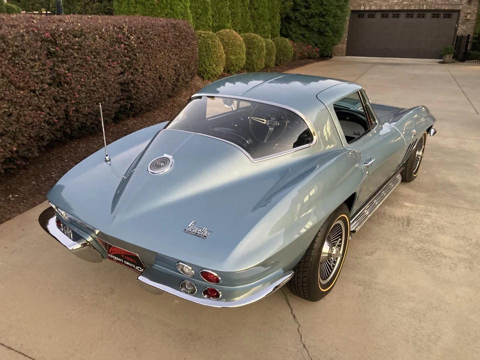 1966 Chevrolet Corvette C2 - Image 13 of 31