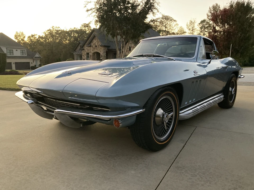 1966 Chevrolet Corvette C2 - Image 2 of 31